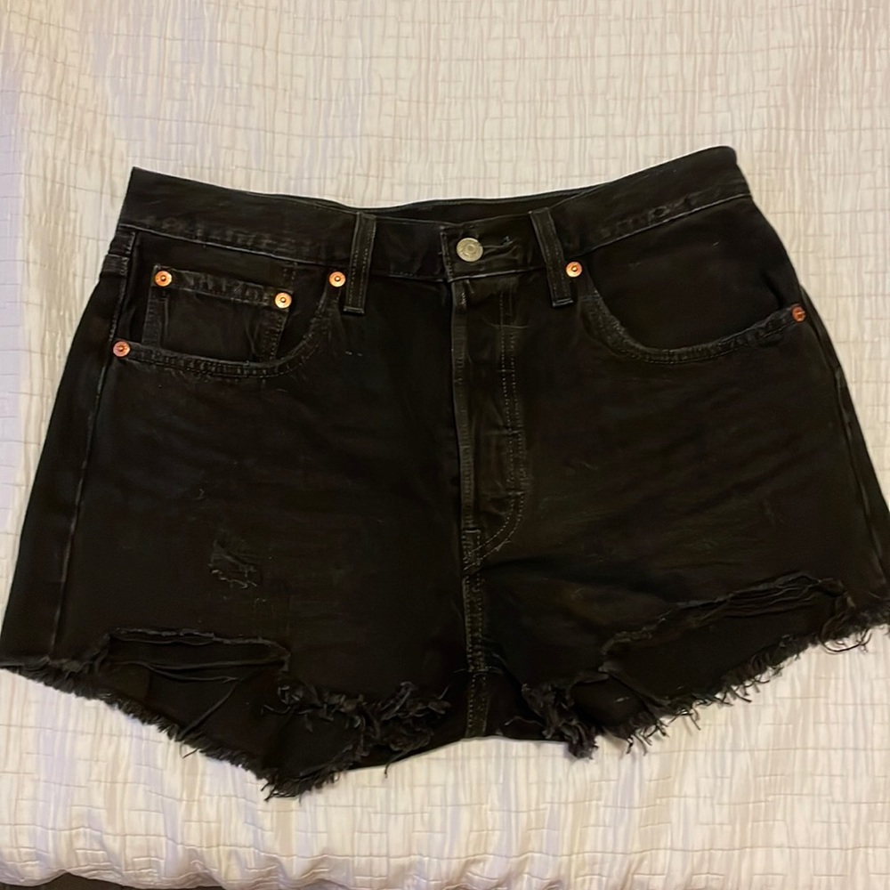 Levi’s 501 distressed sz 30